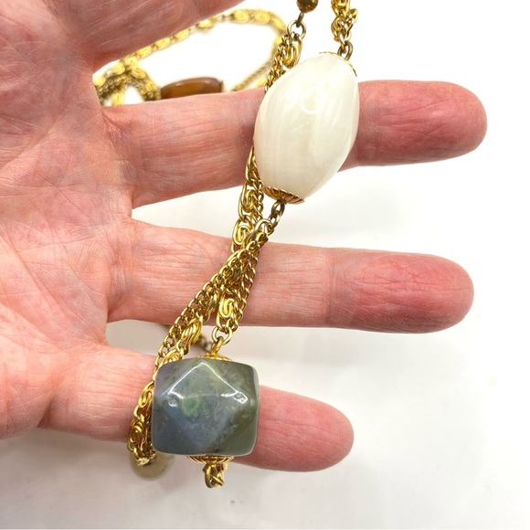 Vintage Gold Tone Chain With Natural Stone Beads Long Necklace - Picture 2 of 9